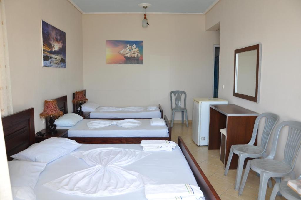 Quadruple Room with Balcony at Hotel Maestral